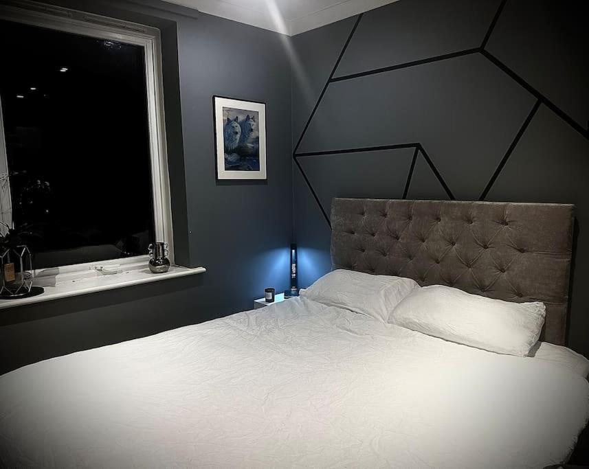 Stunning Luxury Croydon Apartment Gatwick Airport Close بورلي المظهر الخارجي الصورة