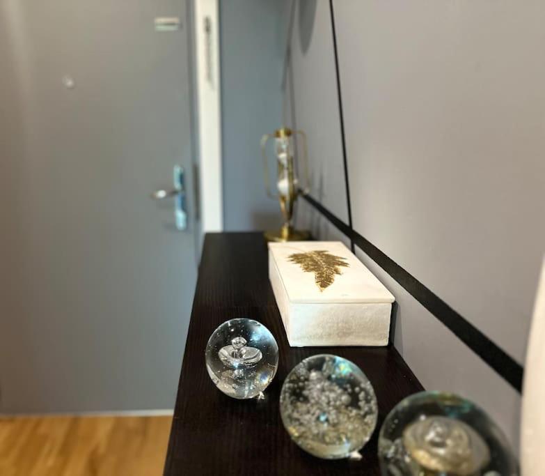 Stunning Luxury Croydon Apartment Gatwick Airport Close بورلي المظهر الخارجي الصورة