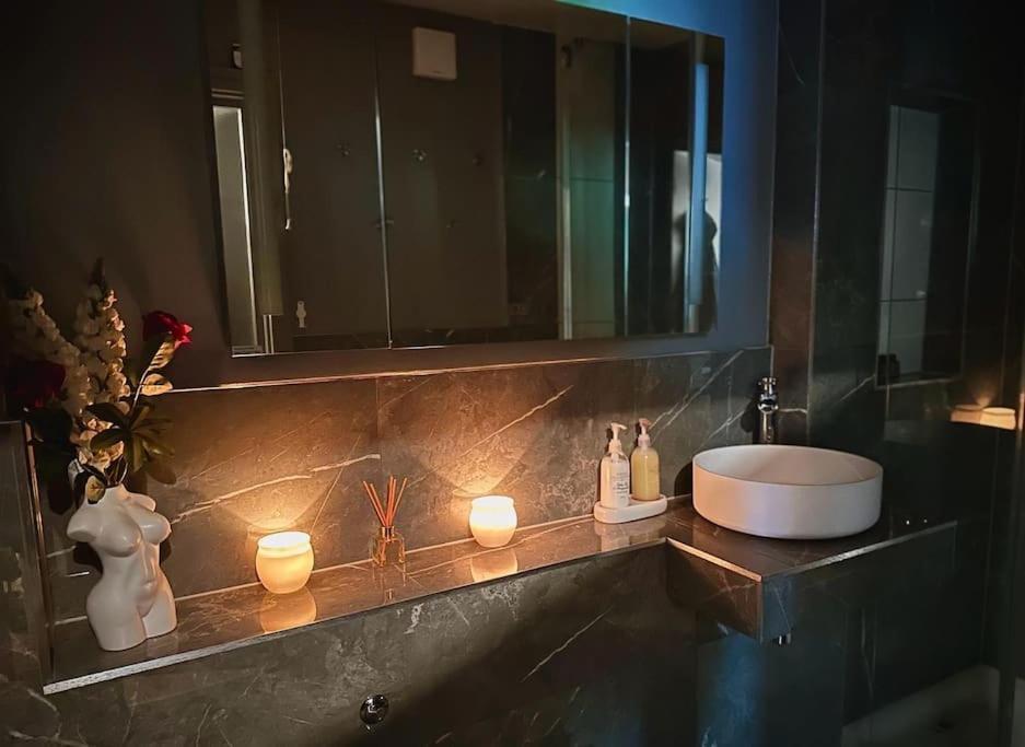 Stunning Luxury Croydon Apartment Gatwick Airport Close بورلي المظهر الخارجي الصورة